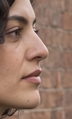 Unretouched task detail pixel crop from profile-nano-2